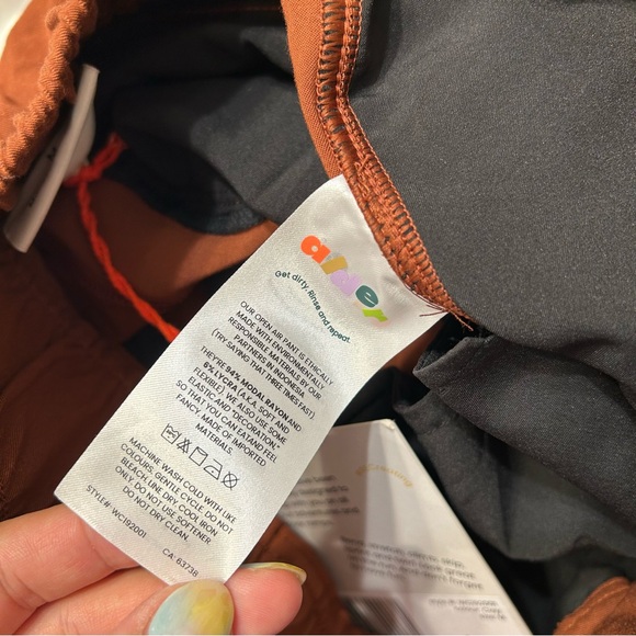 NWT Alder Open Air Pant in Clay - Picture 8 of 8
